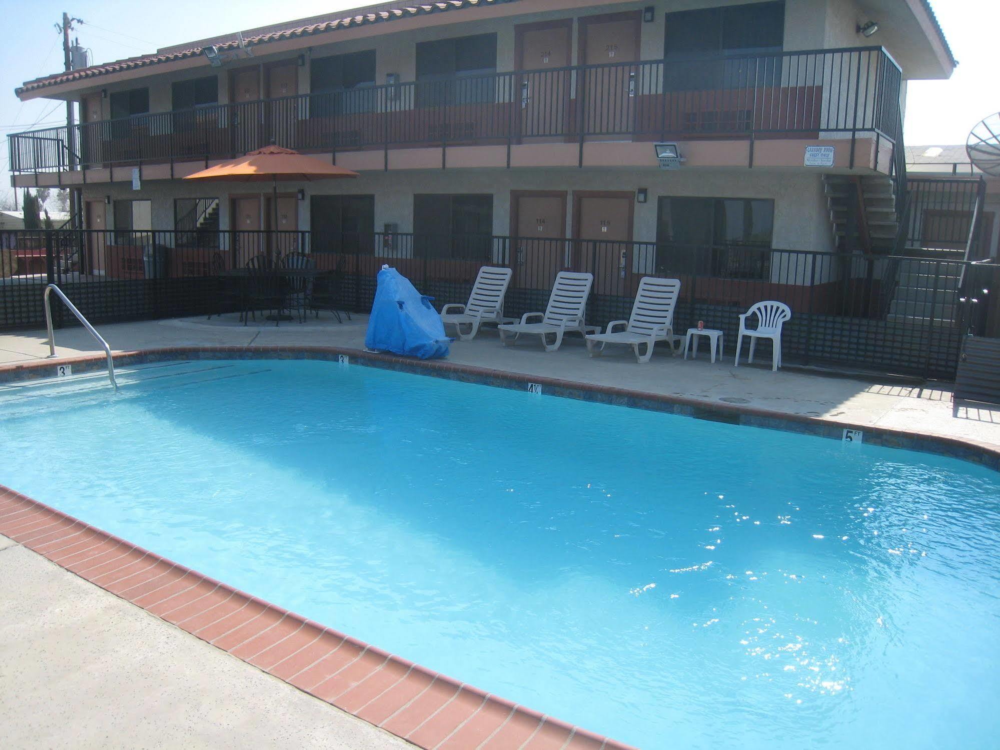 Motel 8 Maricopa Eksteriør billede